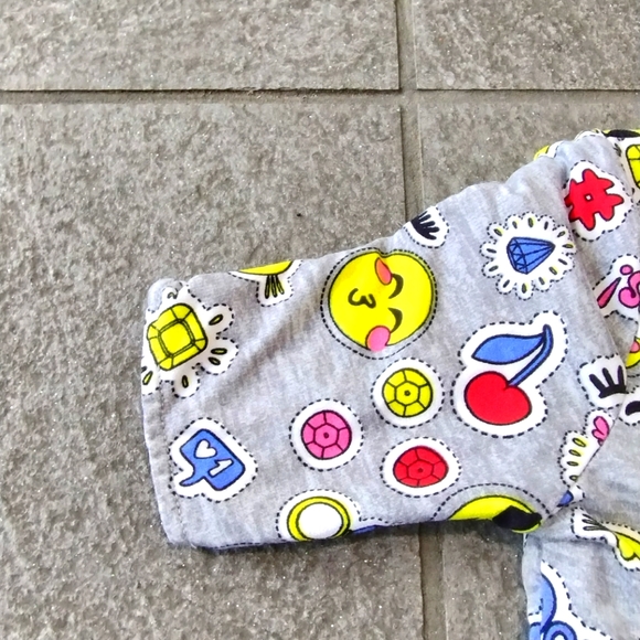 Emily West Girls Multicolored Reversible no size tag Emoji/Crazy Blue FlowyDress - Picture 4 of 11